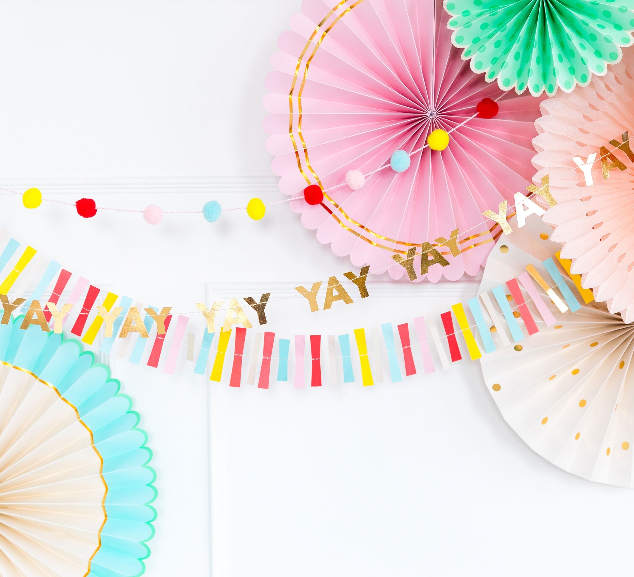 Oh So Fancy Party has selected these modern and stylish banners and garlands to dress up your party!