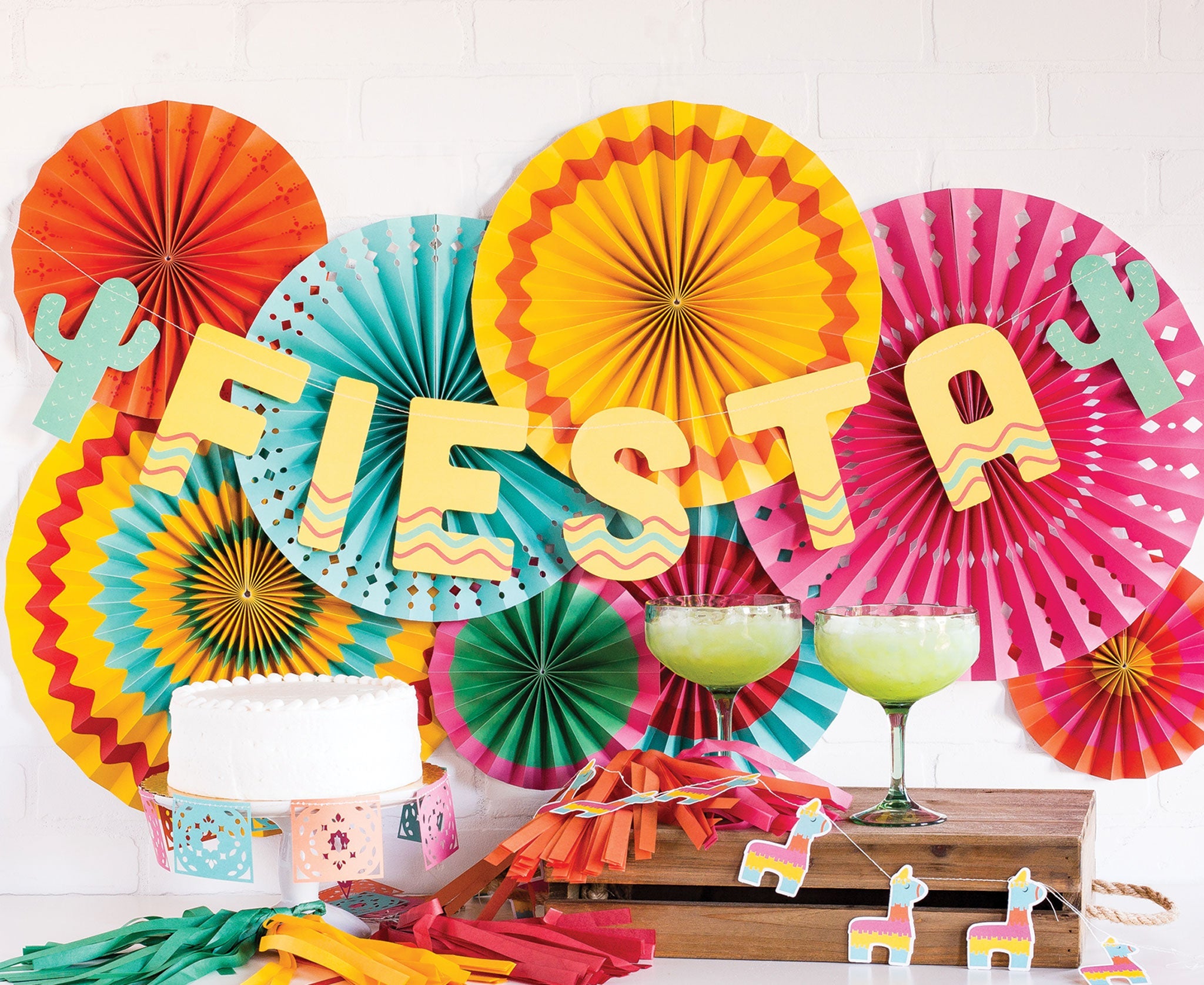 Choose from our selection of multi-colored party fans, Mexican fiesta garlands, and colorful tableware to make your Cinco De Mayo party a hit! Ole! 