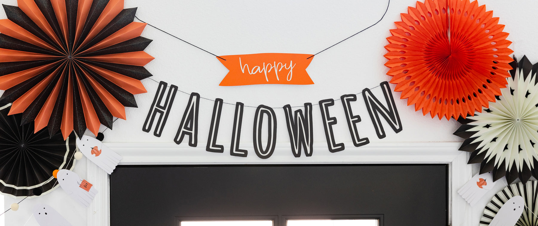 Welcome your boo crew with these ghoulish Halloween banners, garlands, and fan sets. This collection of Halloween decor includes die cut banners, spellbinding ghosts and ghoulish skeletons that will add a spooky effect to any space.