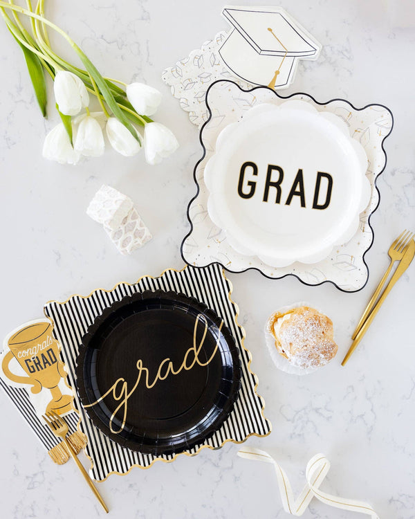 Graduation Well Wishes Plate Set