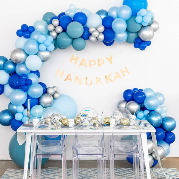 Hannukah: Festival of Lights Tableware Bundle