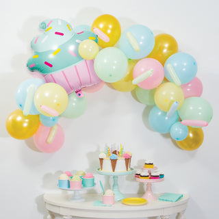 Cupcake Balloon Arch Kit
