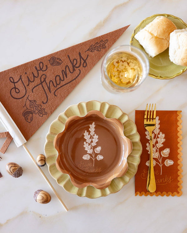 Give Thanks Acorn Thanksgiving Plates | Oh So Fancy Party