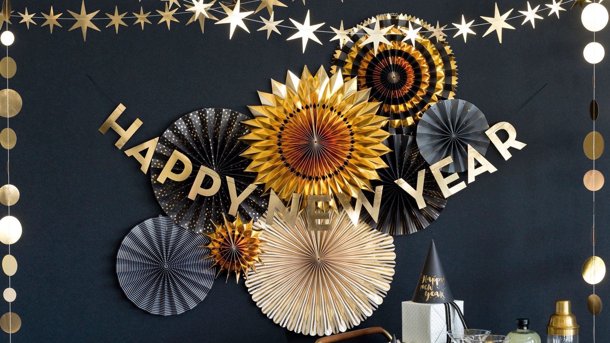 Pop Fizz Clink Fringe Napkins / Black and Gold Party Napkin / Small Napkin / New Years Eve Napkin / New Years Napkins / Pop Fizz Clink /