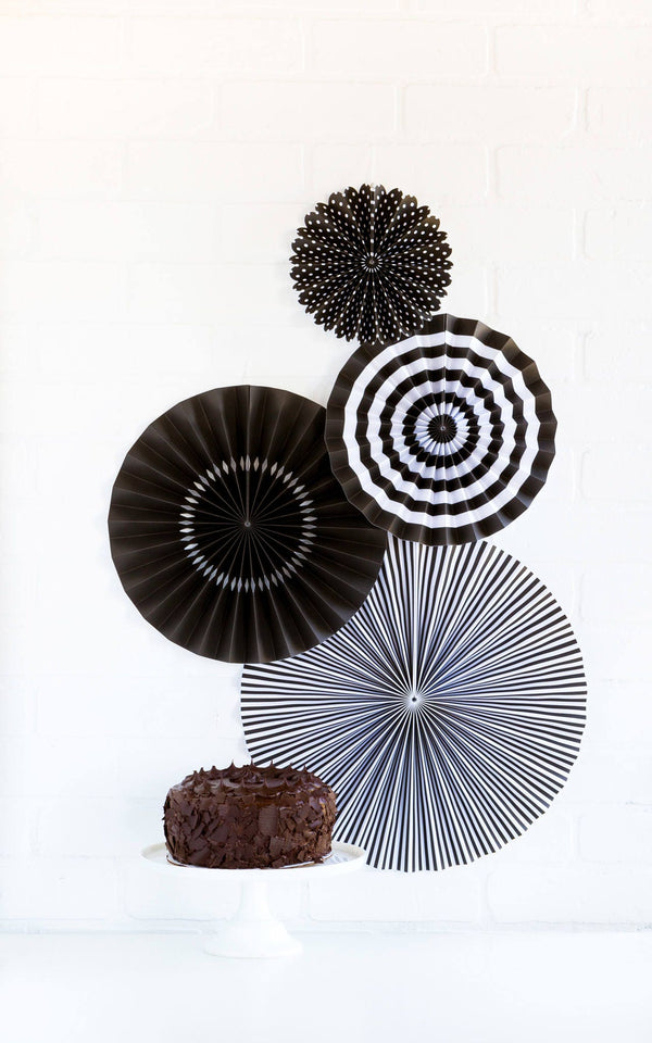 Lumberjack Paper Plates 