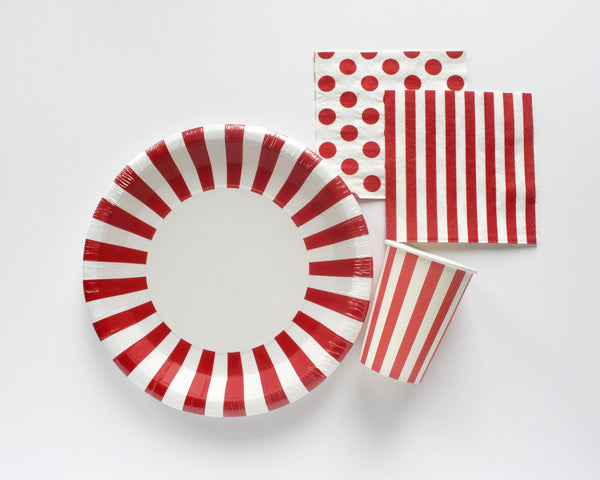 Red Treat Cups 