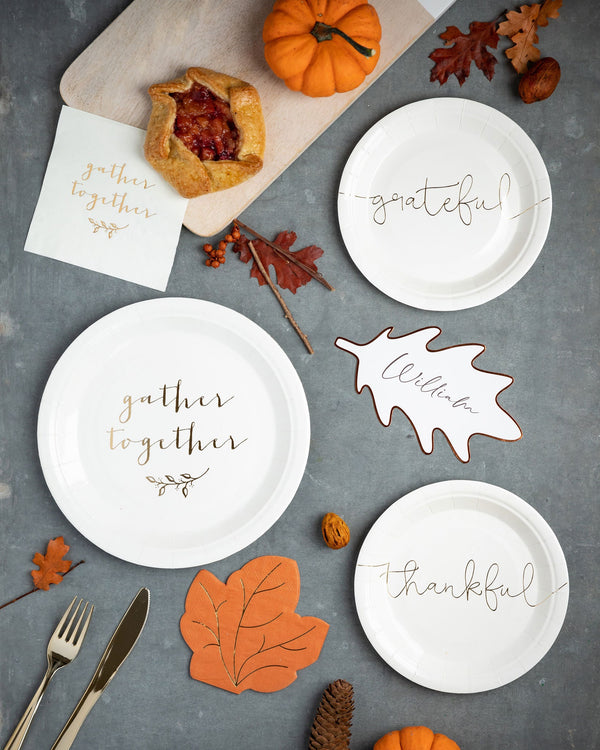 Thankful Kraft Scalloped Dinner Plates / Rustic Thanksgiving Plates / Thankful Plates / Thanksgiving Paper Plates / Friendsgiving Plates