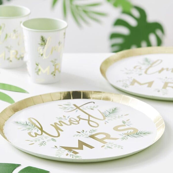 Almost Mrs Plates / Almost Mrs Floral Dinner Plates / Bachelorette Party Plates / Hen Party / Gold Foil Paper Plates / Bridal Shower Plates
