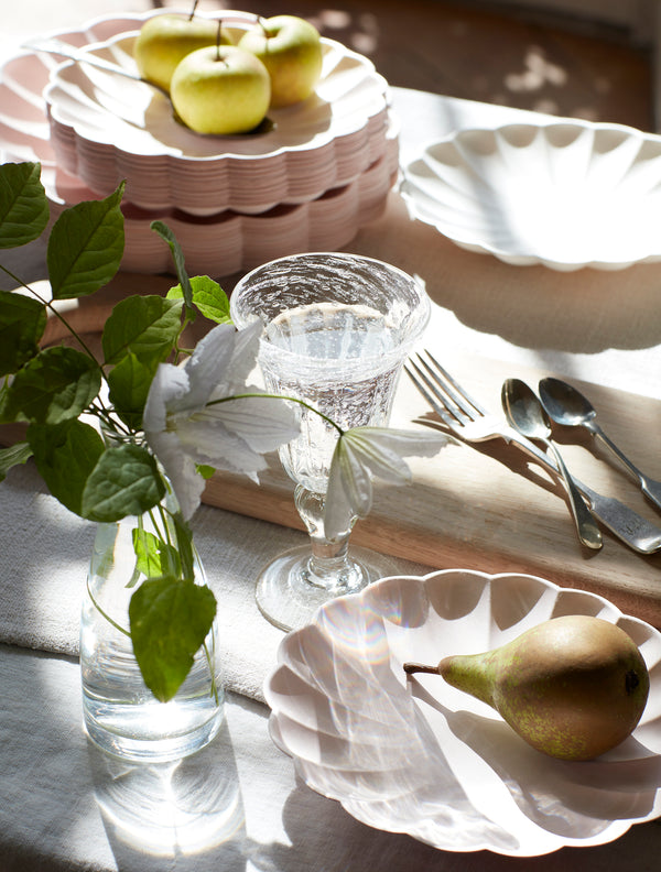 Ivory Large Scalloped Napkins